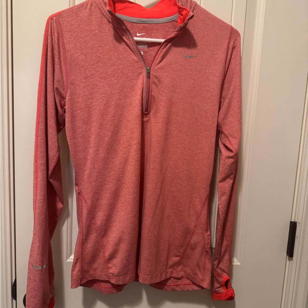 Women’s Dri Fit Nike Quarter Zip - Small